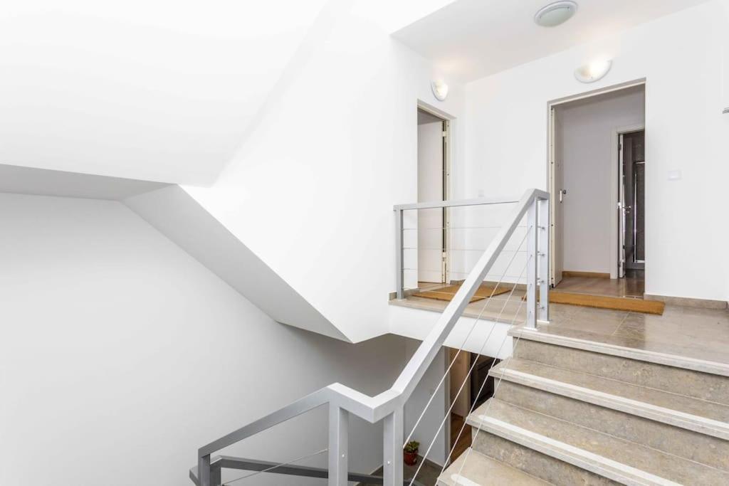BRANDNEW Designer's 2-bed Apartment Lisbon 1011D Buitenkant foto